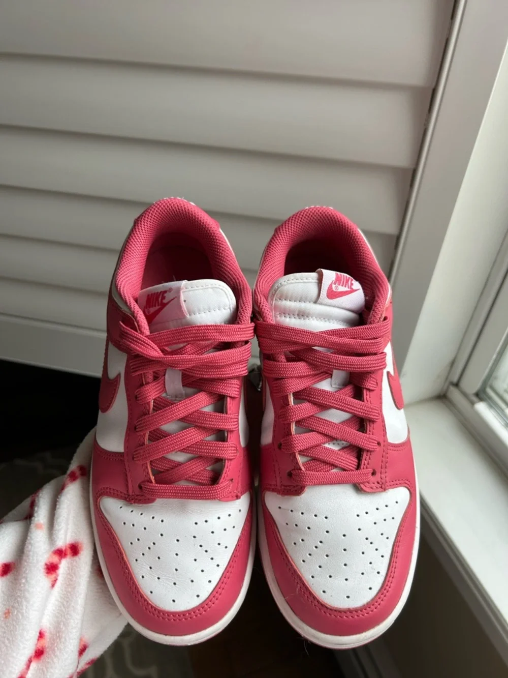 Nike Dunk Low - Picture 6 of 7
